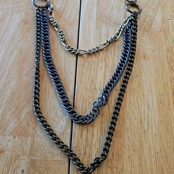 Three Chain Metal Necklace - Picture 2 of 2
